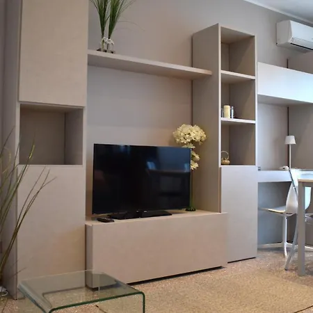 Meridiana 1 Apartament Pradamano